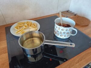 składniki na smażony makaron conchiglioni