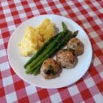 Tagliatelle z pesto pietruszkowym