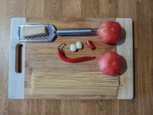 składniki na spaghetti all arrabbiata