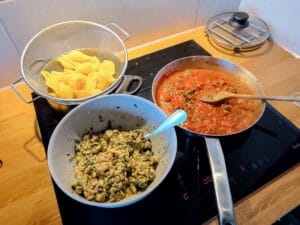 makaron, sos i farsz do conchiglioni