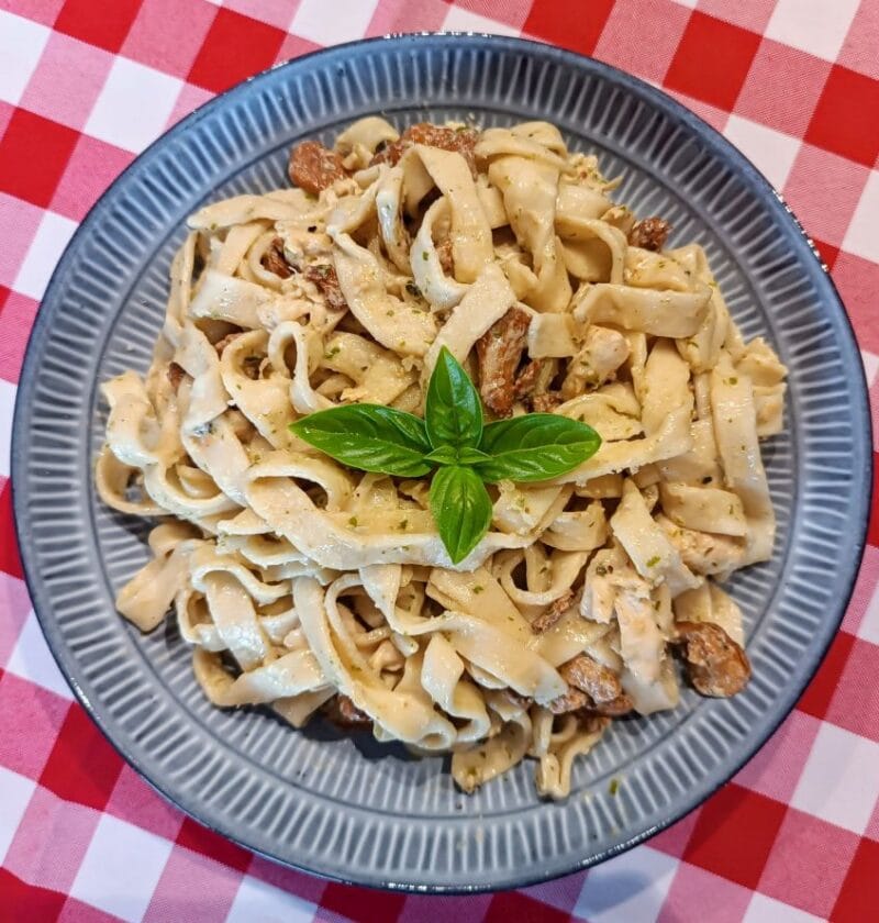 tagliatelle z kurkami