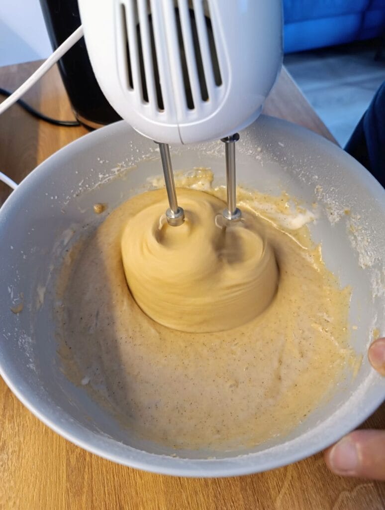 jednolita masa na ciasto marchewkowe