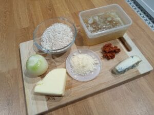 składniki na risotto z gorgonzolą