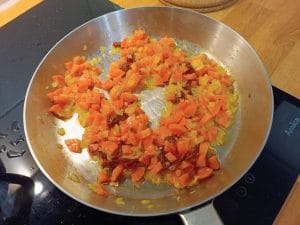 sofritto z pomidorami suszonymi